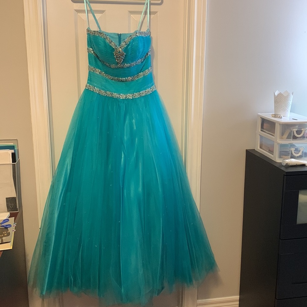 Evening Prom Ball Gown